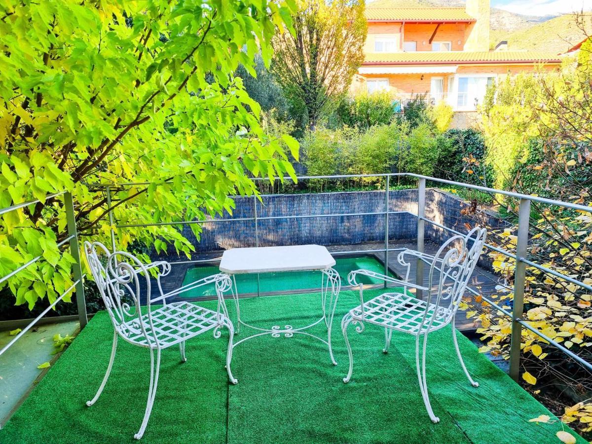 Villa Guara Golf Y Pool Comotucasa Nueno 外观 照片